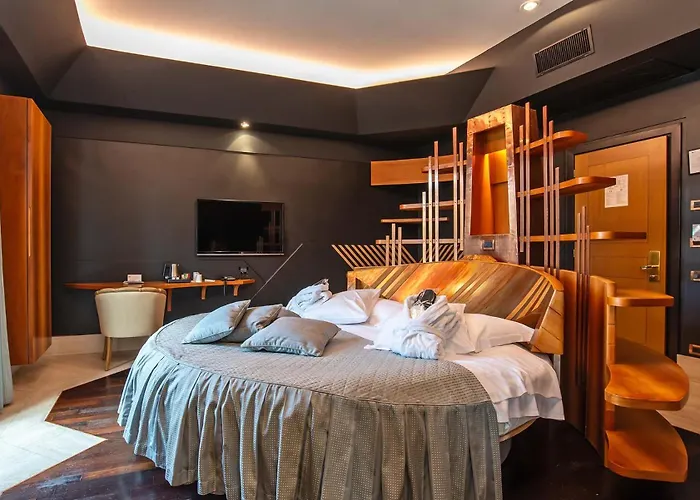 Isa Otel 4*